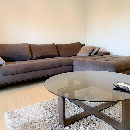 G Apartment Podstrana Luaran gambar